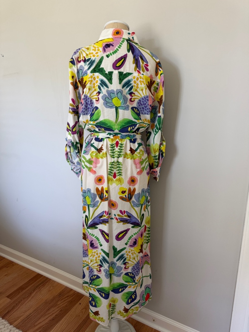 Zara Cream Maxi Shirt Dress with Multicolor Floral Motif - Picture 5 of 9